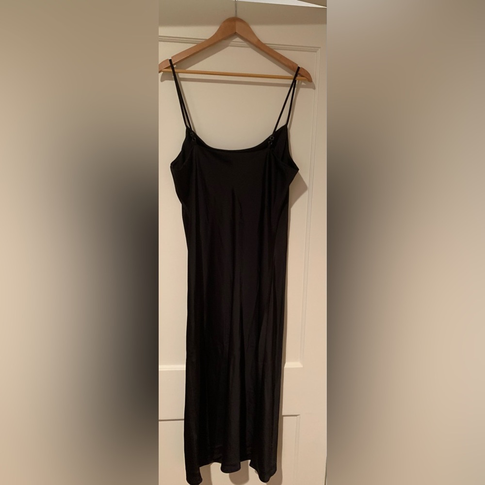 Size Large black slip dress NWT